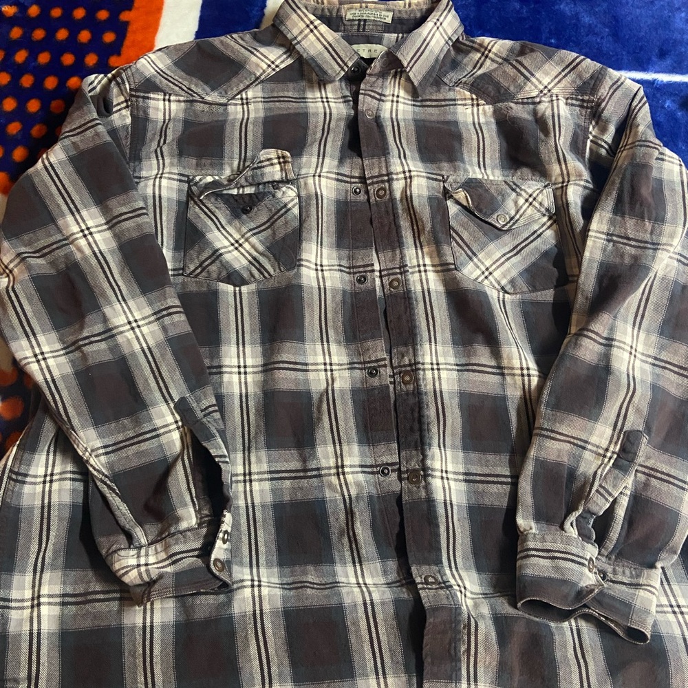 Vintage Plaid Button-Up Shirt